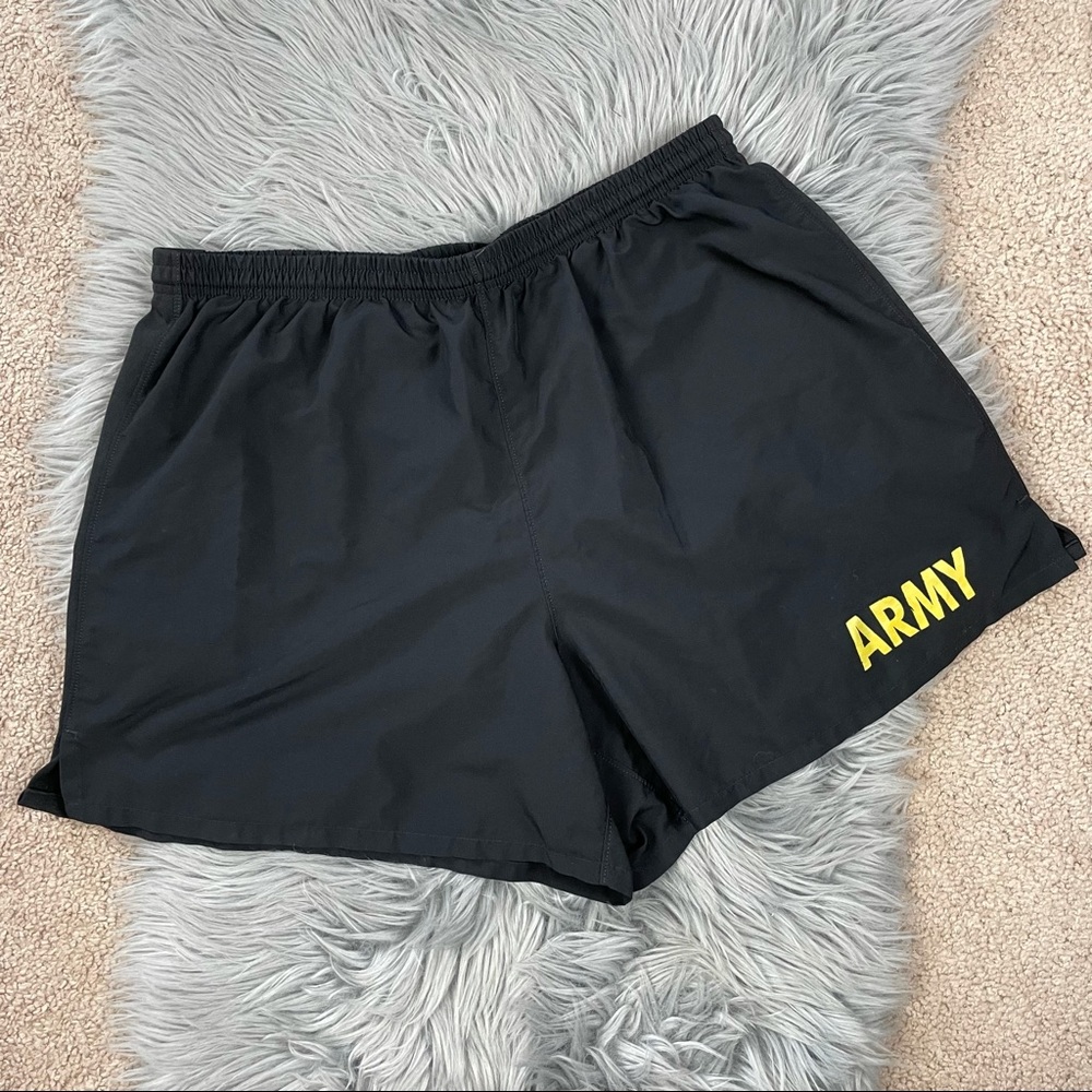 Black army training shorts
